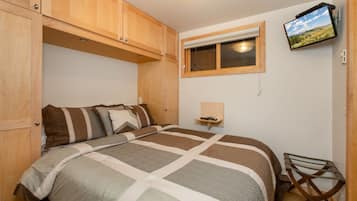 2 chambres, fer et planche Ă repasser, Wi-Fi gratuit, draps fournis