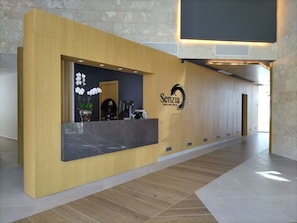 Espace de soins pour les couples, sauna, bain à remous