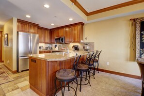 コンドミニアム 3 ベッドルーム | 専用キッチン | トースター