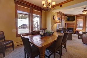 Condo, 3 Bedrooms | Dining