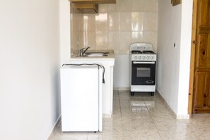 Family Room | Private kitchenette