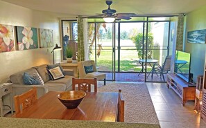 تلفزيون ذكي، مشغل دي في دي، كُتُب، مكتبة فيديو