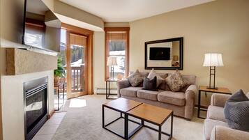 Condo, 2 Bedrooms | Living area | TV, DVD player