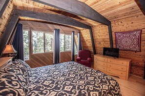 5 habitaciones, tabla de planchar con plancha, wifi y ropa de cama 