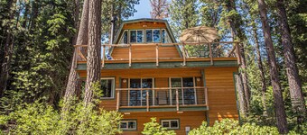 Woodland Retreat: 5 BR / 3. 5 BA Haus / Kabine in Tahoe City, Schlafmöglichkeiten für 10