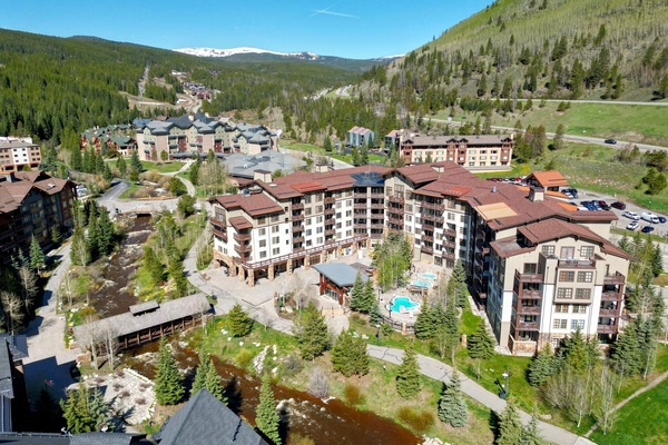 Condo, 2 Bedrooms | Aerial view