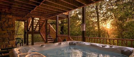 Bañera de hidromasaje exterior