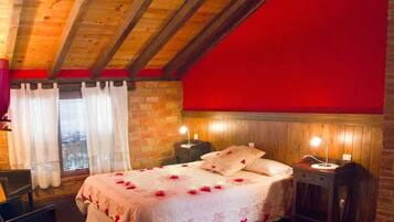 Escritorio, sistema de insonorización, cunas gratuitas y wifi gratis