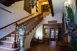 Staircase - Hotel Rural la Casona del Abuelo Parra (Villanueva de los Infantes)