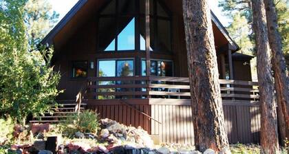 Majestic Mountain Chalet with Deck and  Hot Tub