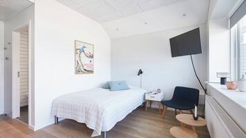 1 chambre, chambres insonorisées, fer et planche à repasser