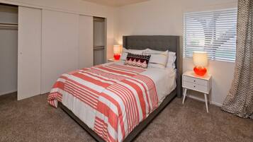 1 bedroom, iron/ironing board, bed sheets