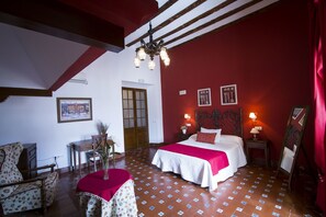 Suite | In-room safe, free WiFi - Hospedería Real Casona la Beltraneja (Belmonte)