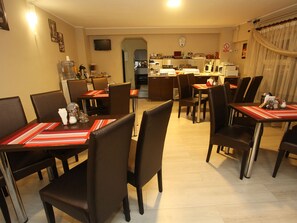 Restaurant - Pension Mora Cluj Napoca (Cluj-Napoca)