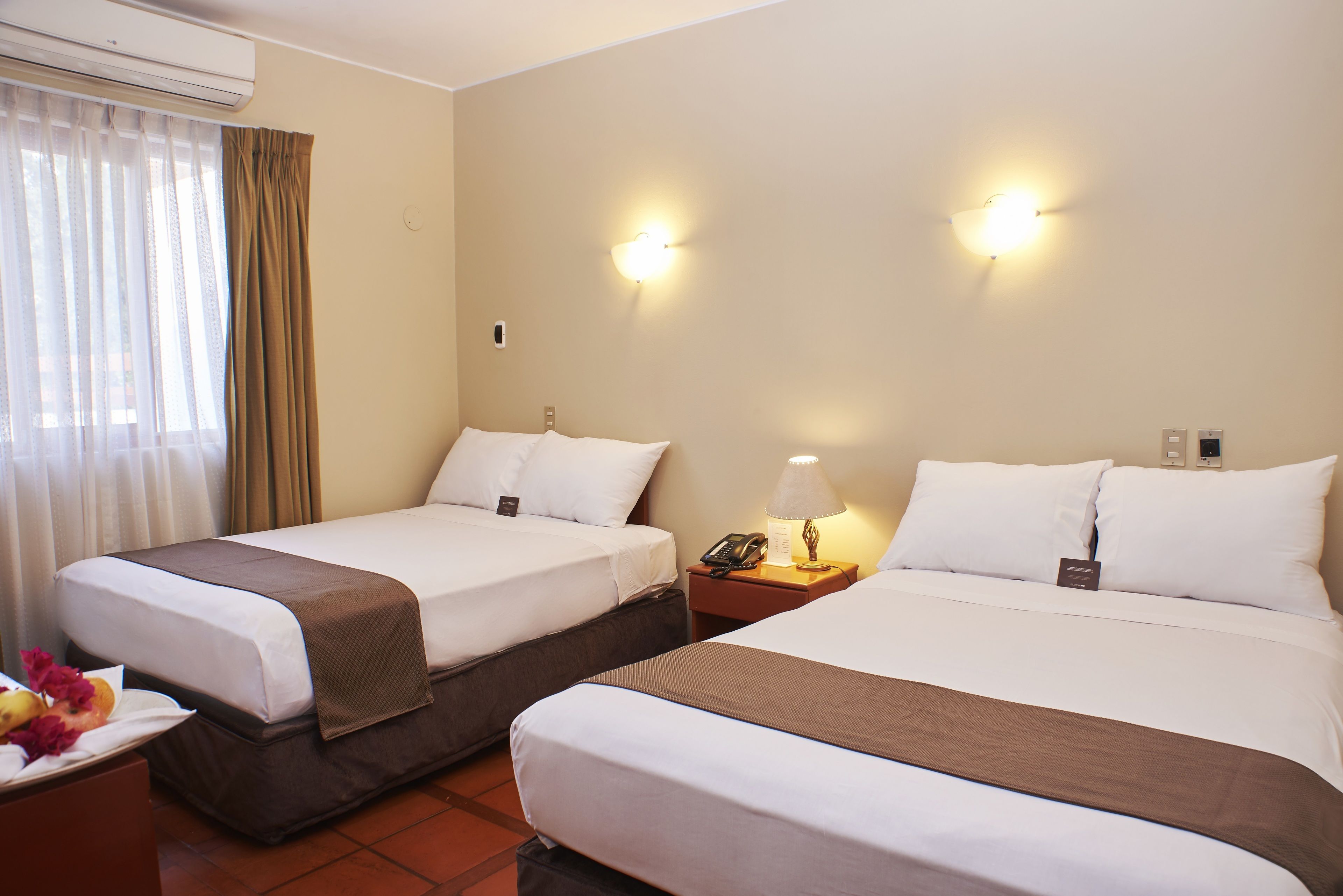 twin room, 2 single beds | minibar, in-room safe, desk, free wifi