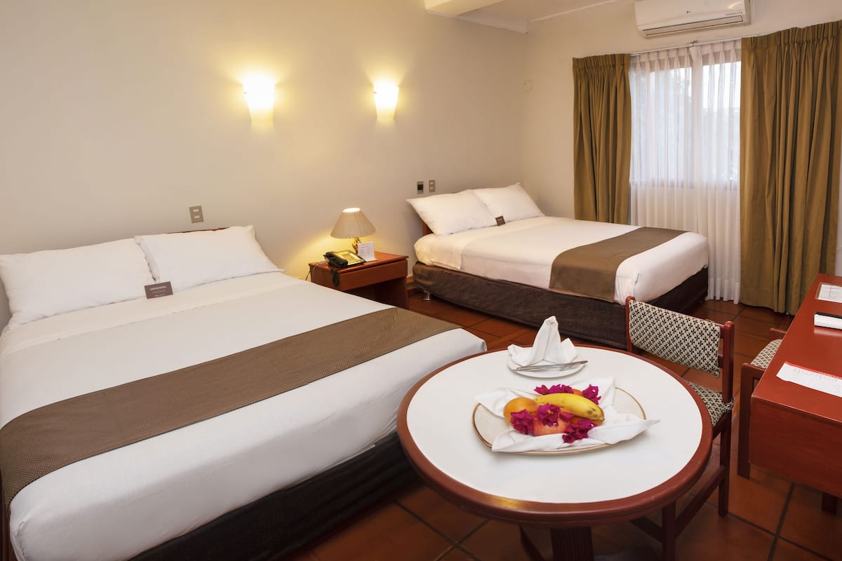 twin room, 2 single beds | minibar, in-room safe, desk, free wifi