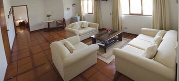 Televisión de pantalla plana