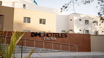 Facciata della struttura