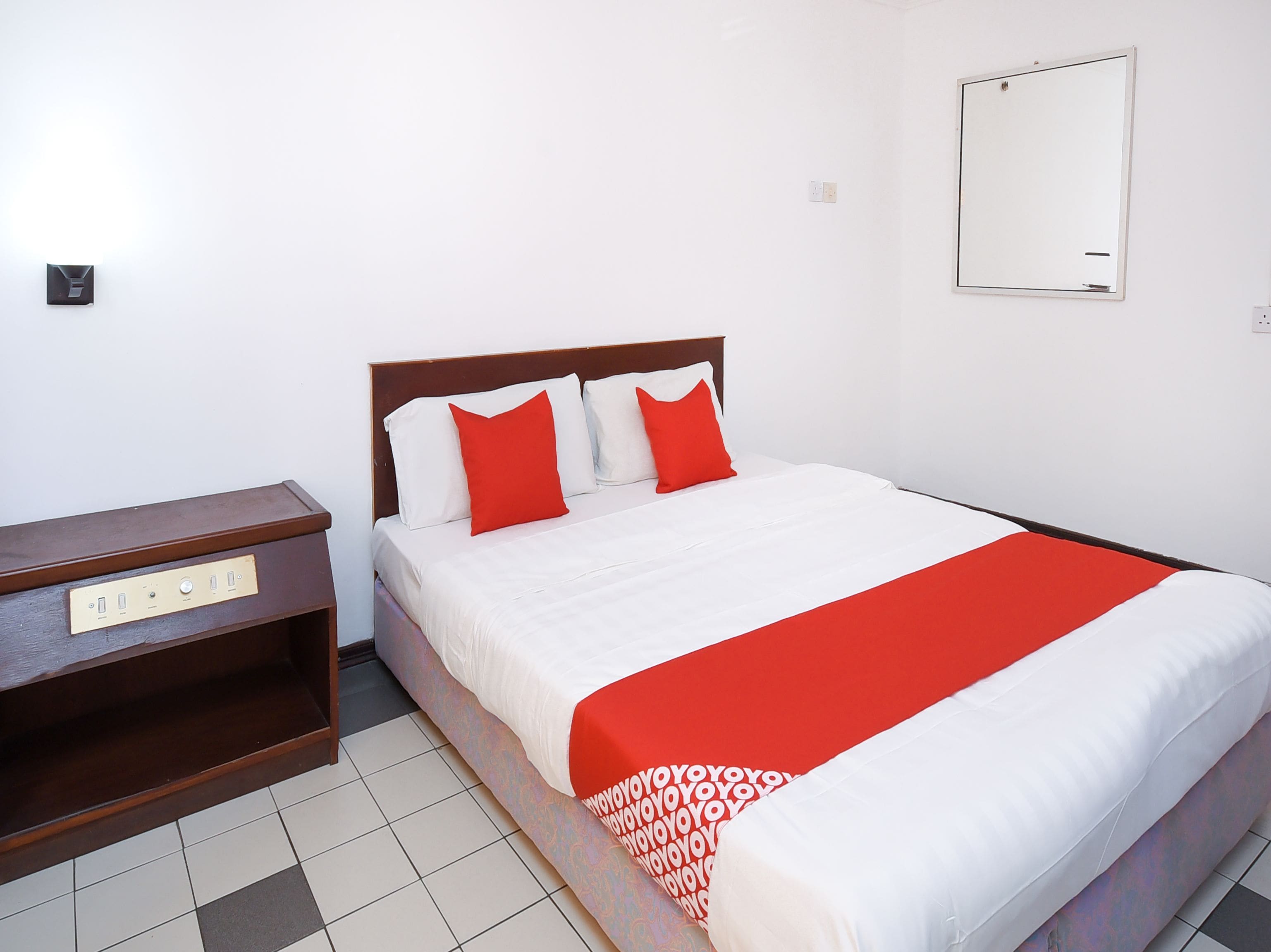 standard double room | desk, free wifi