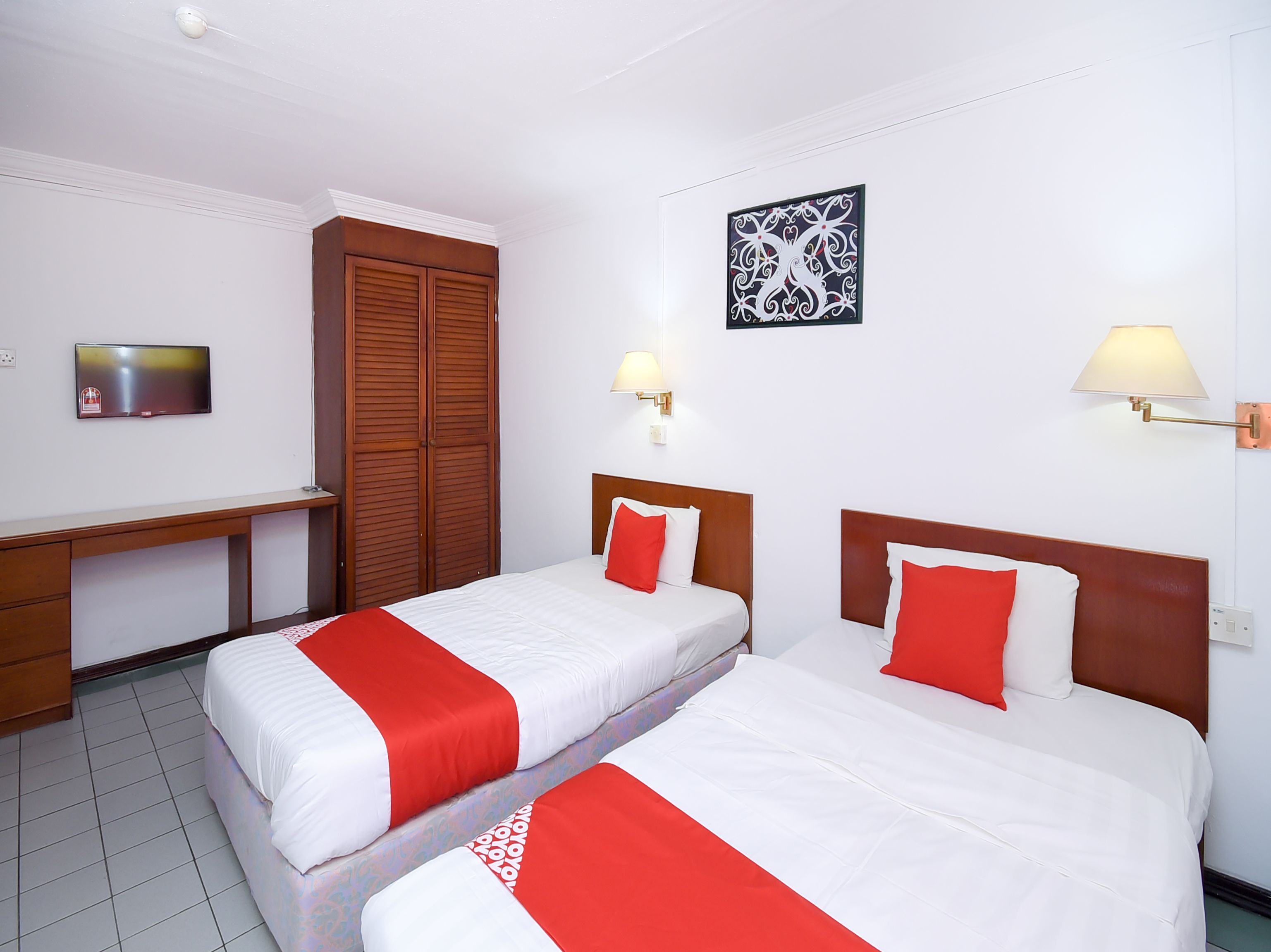 standard twin room | desk, free wifi