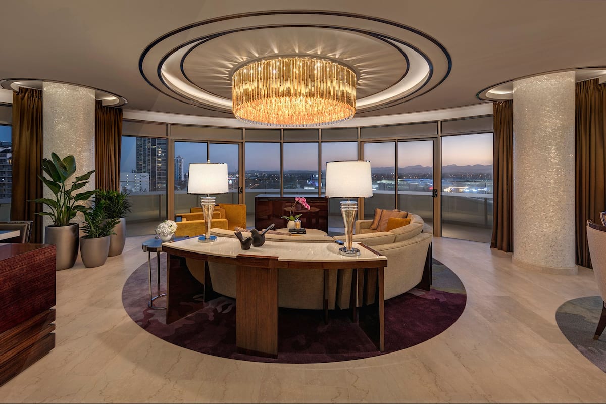 A closer look at Penthouse Suite With Ocean Views Sales