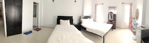 Phòng | Minibar, bàn, truy cập Internet không dây miễn phí