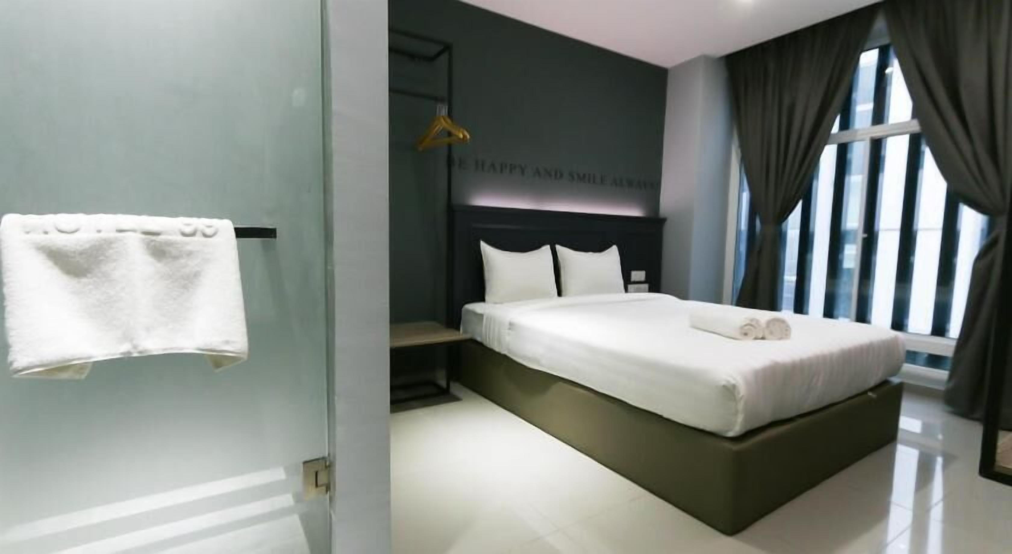 4 Schlafzimmer, Schreibtisch, Bügeleisen/Bügelbrett, kostenloses WLAN