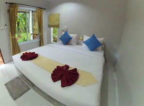 Wi-Fi de cortesia, roupa de cama