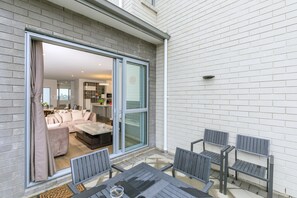 House, 4 Bedrooms | Terrace/patio