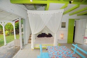 Family Villa, 2 Bedrooms, Ocean View, Sea Facing | 1 bedroom, in-room safe, individually decorated, desk - Villa Lorizon (Rodrigues Island)