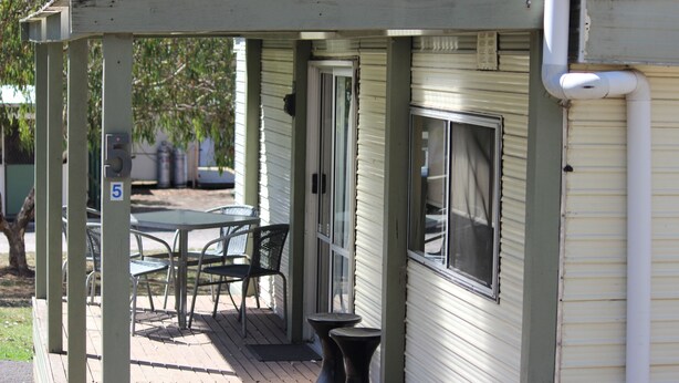 Terrace/patio - Wonky Stables Holiday Park (Forrest)