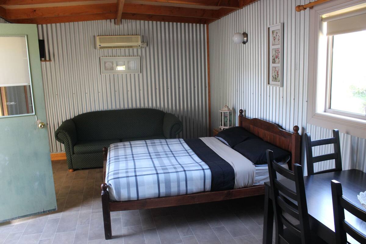 Self-Contained Two Room Cabin | Bed sheets