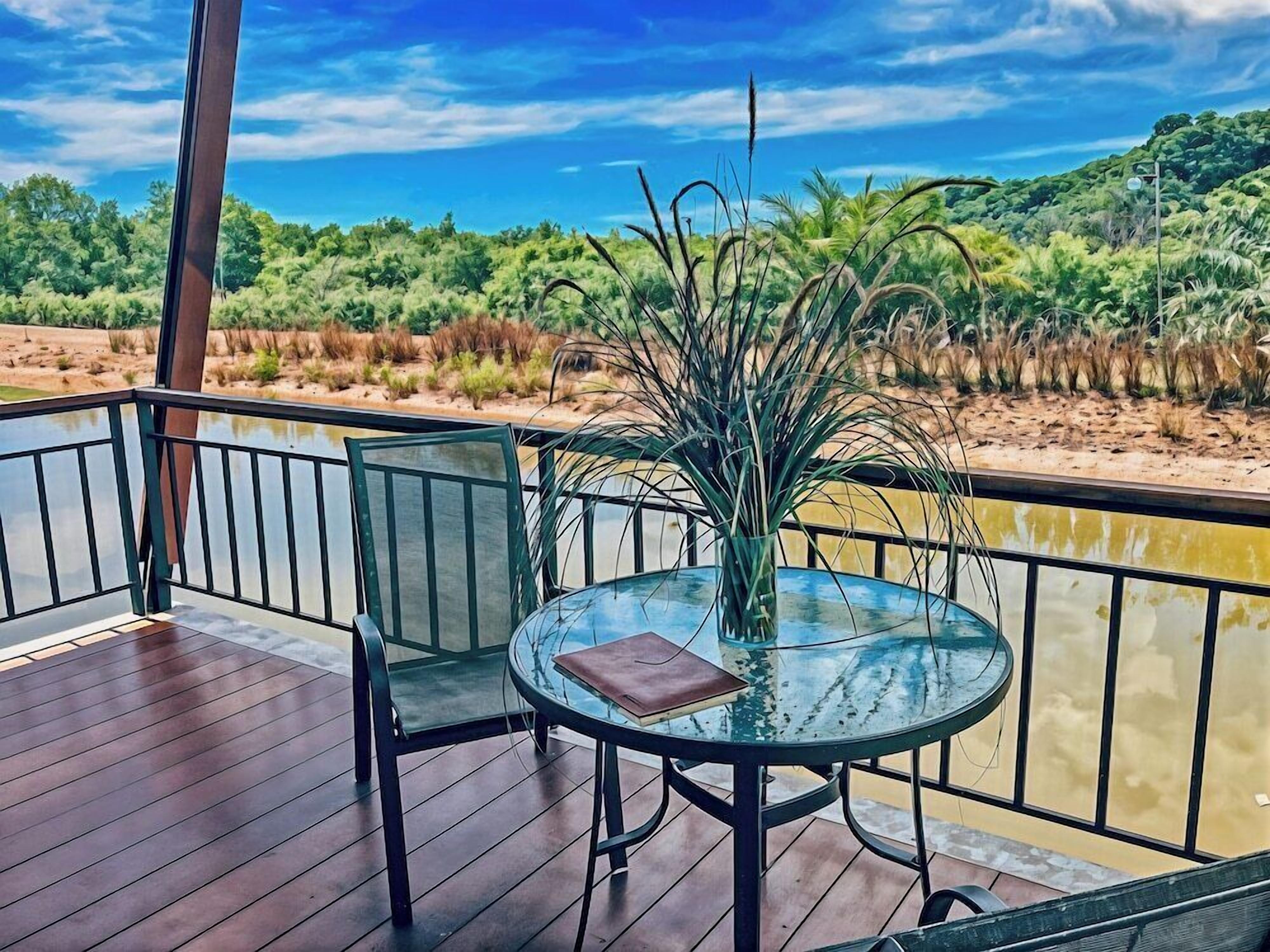 Petit déjeuner servi sur place