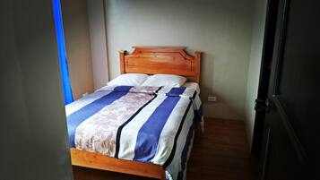 2 bedrooms, in-room safe, desk, free WiFi