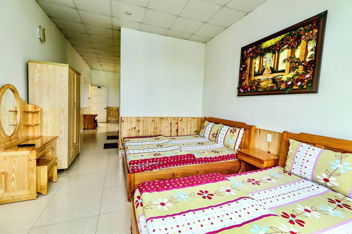 Deluxe Apartment, 2 Bedrooms, Connecting Rooms, City View | Free WiFi