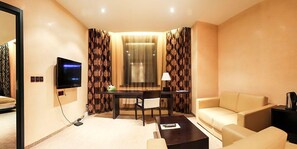 Deluxe Double Room, Balcony | Living area - Urgoo Boutique Hotel (Ulaanbaatar)