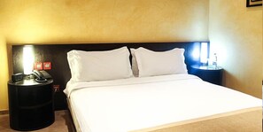 Chambre Double Standard | Literie de qualité supérieure, minibar, coffres-forts dans les chambres
