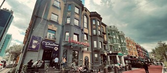 Urgoo Boutique Hotel