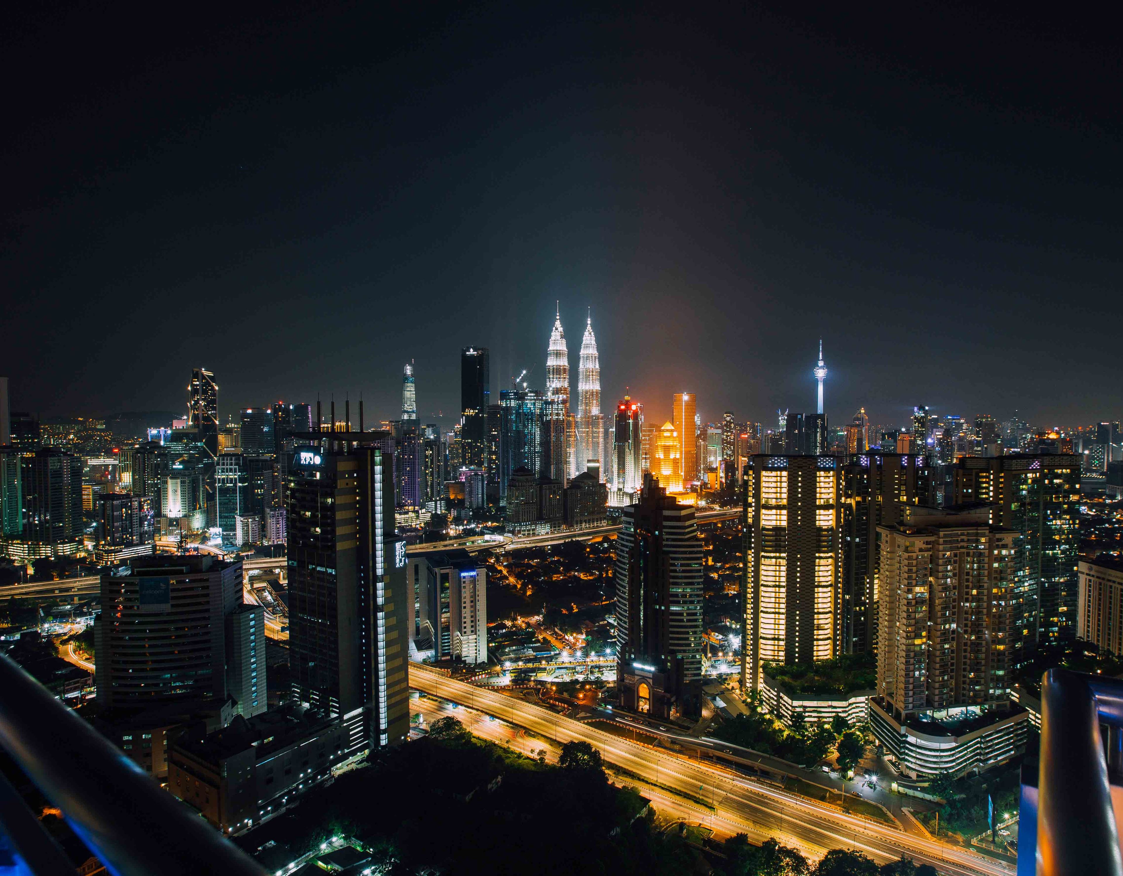 Foto - Expressionz Professional Suites by MyKey