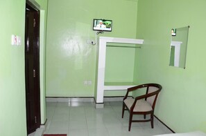 シングルルーム | リビング エリア | 薄型テレビ