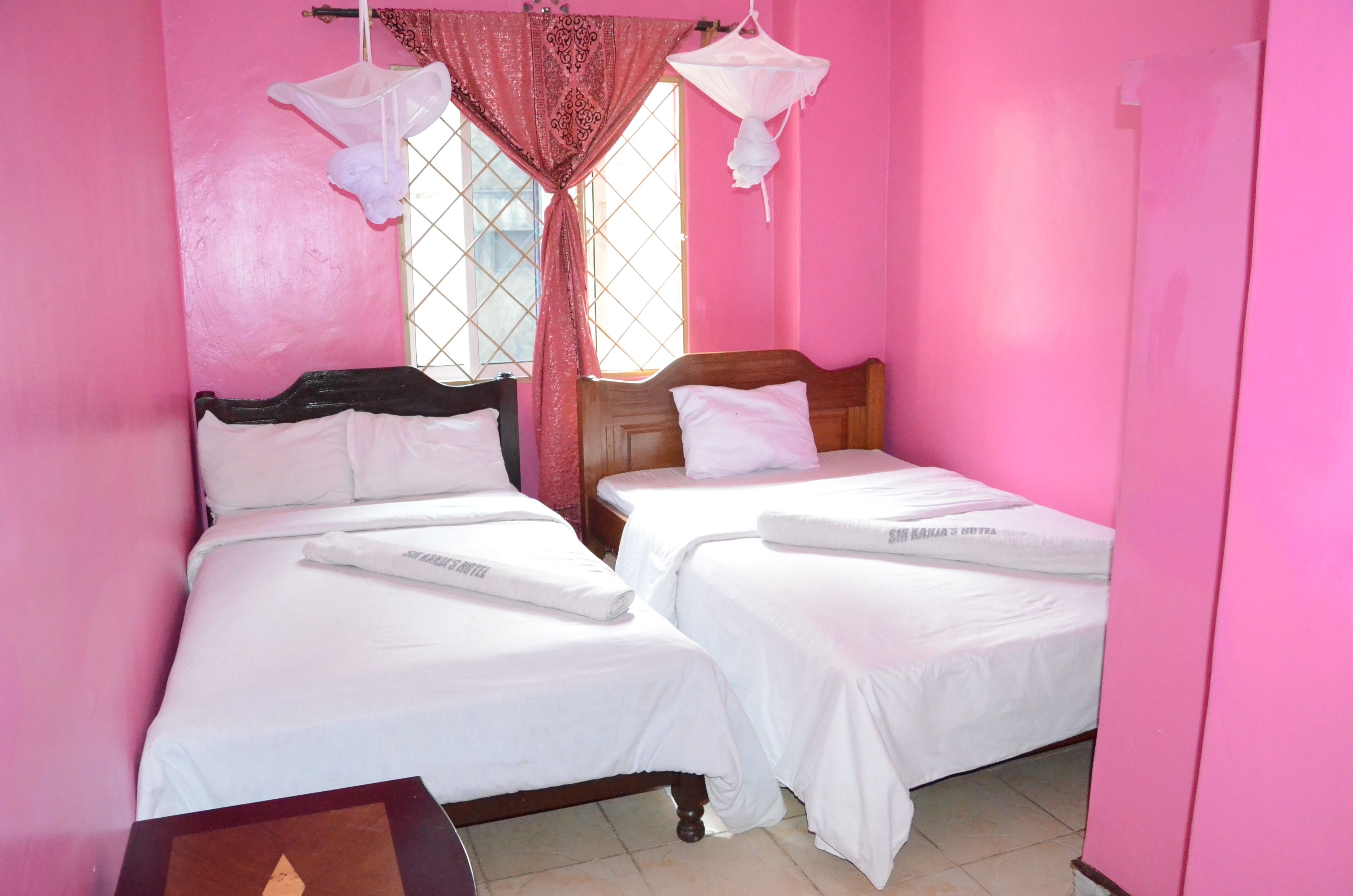 Quarto família | Wi-Fi de cortesia, roupa de cama