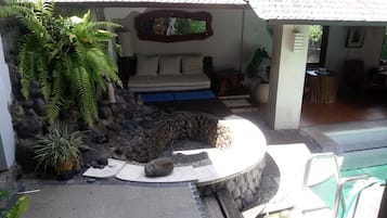 Classic Villa | Terrace/patio