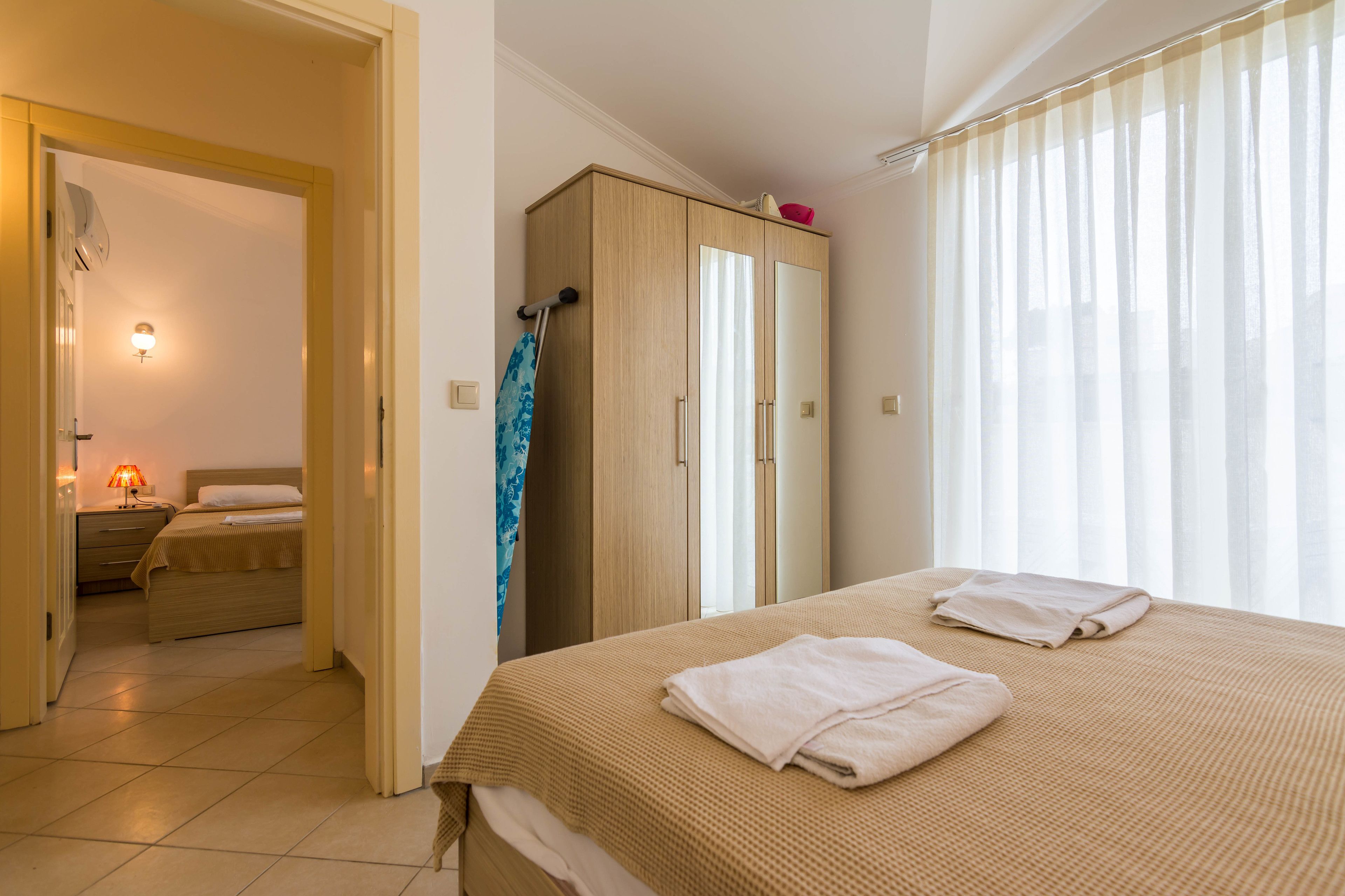 deluxe villa, 3 bedrooms | premium bedding, desk, iron/ironing board, free wifi