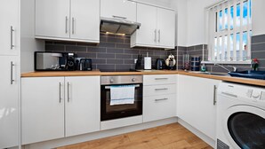 City Apartment, 2 Double Beds | Private kitchen - Stay In Cardiff Canton St. John's Court Apartment (Cardiff)