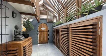 WALK IN 3 MIN TO BEACH & SHOPS & BEST RESTAURANTS FROM LAGOON STUDIO # 3
