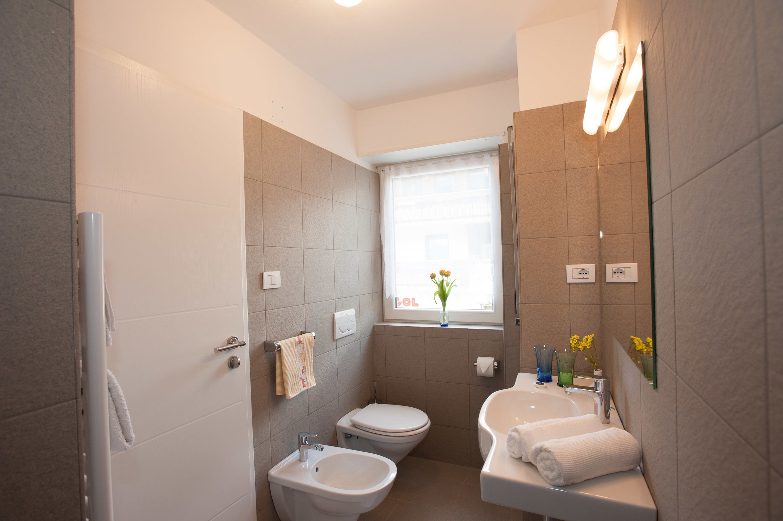 double or twin room, balcony | in-room safe, desk, soundproofing, free wifi