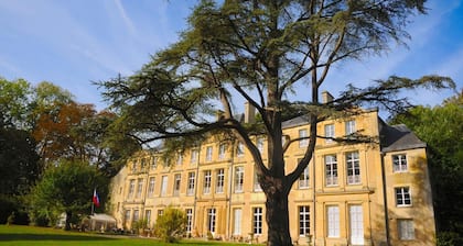 ChĂąteau de Grand Tonne