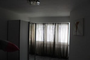 Apartment, 2 Bedrooms | Individually decorated, individually furnished, soundproofing - 3ARM GmbH (Dietzenbach)