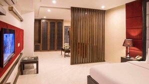 Unclassified image, 2 of 39, button - Maisonette Hotel & Resort - Lahore (Lahore)
