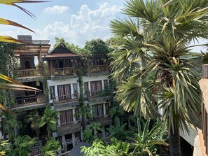 Courtyard Suite Double Pool View Room | Balcony - Little Prince Resort & Spa (Siem Reap)